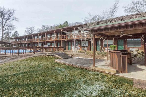 530 Lake Malone Rd, Lewisburg, KY 42256